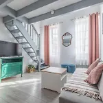 Grand Duplex Centre - Gare 아파트